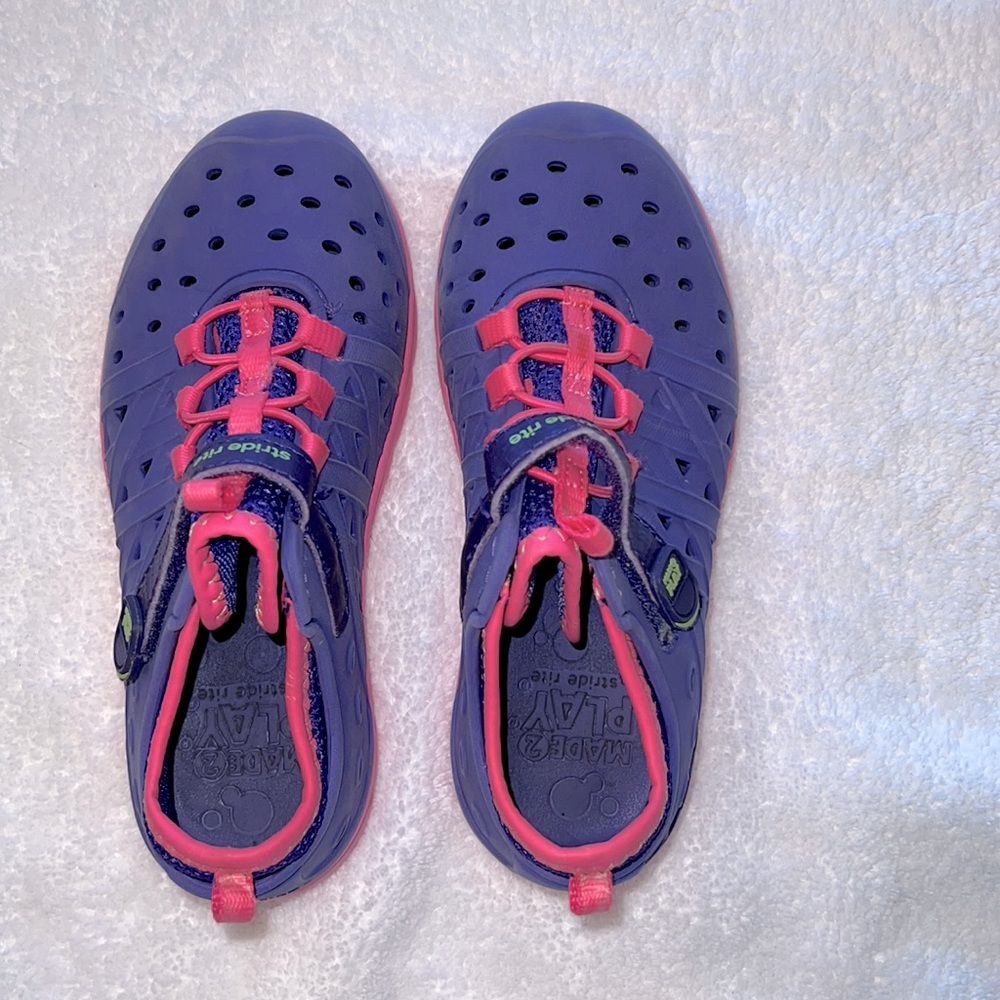 Stride Rite; Size 13, Waterproof Sneaker